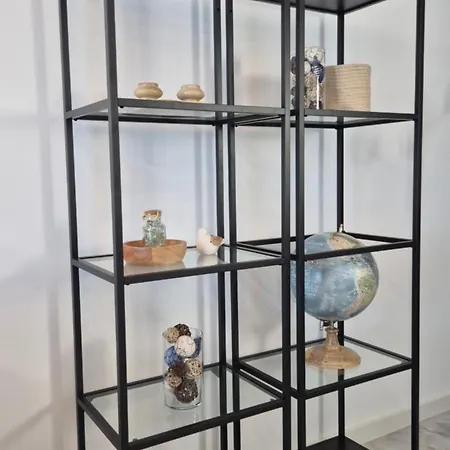 아파트 Towarowa Global Apartment, Free Parking, Air-conditioning, Self Check-in 24h 포즈난