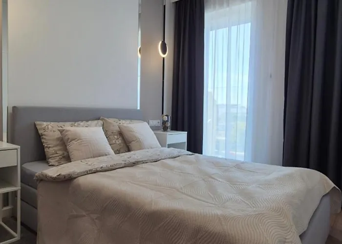 Apartman Towarowa Global Apartment, Free Parking, Air-conditioning, Self Check-in 24h