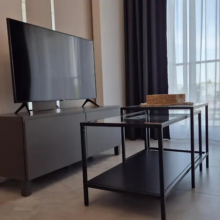 Towarowa Global Apartment, Free Parking, Air-conditioning, Self Check-in 24h *