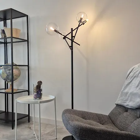 Towarowa Global Apartment, Free Parking, Air-conditioning, Self Check-in 24h Appartement *