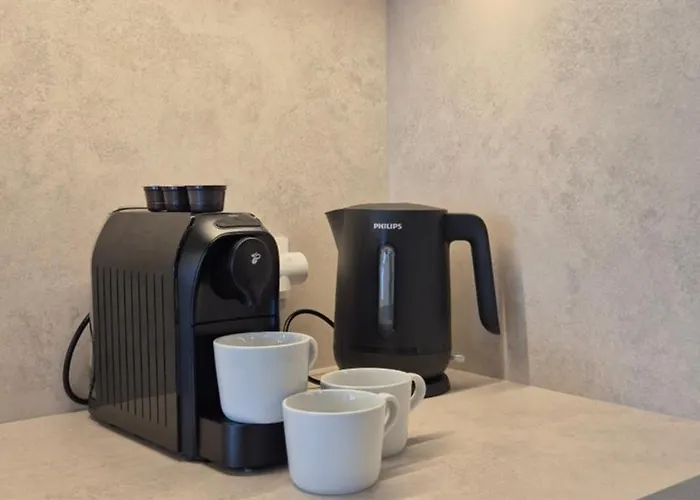 아파트 Towarowa Global Apartment, Free Parking, Air-conditioning, Self Check-in 24h