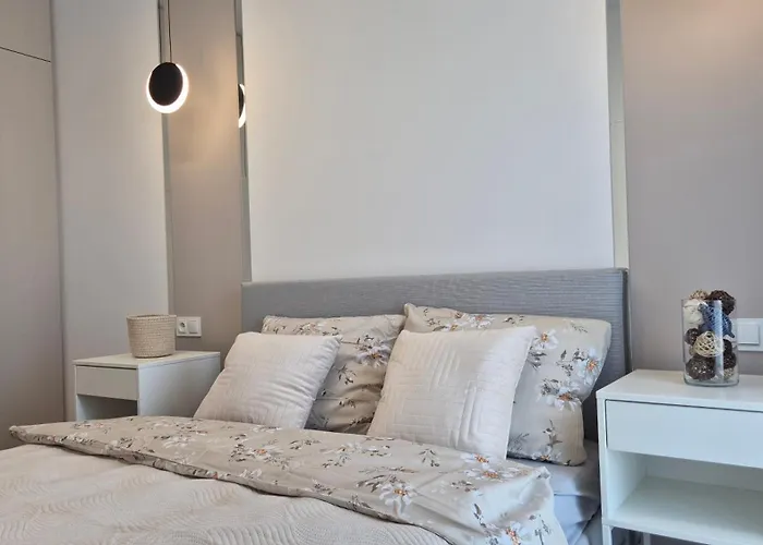 Towarowa Global Apartment, Free Parking, Air-conditioning, Self Check-in 24h *